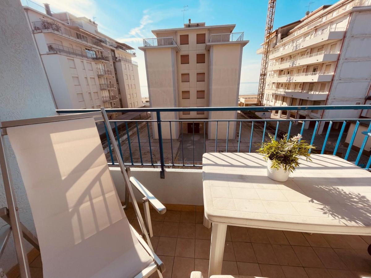 App4Rent Saturno 4 - Family Apartment, Wifi, Parking Lido di Jesolo Ngoại thất bức ảnh