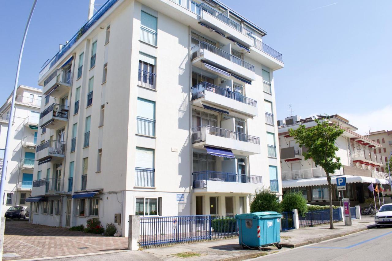 App4Rent Saturno 4 - Family Apartment, Wifi, Parking Lido di Jesolo Ngoại thất bức ảnh