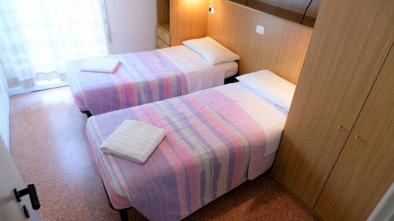 App4Rent Saturno 4 - Family Apartment, Wifi, Parking Lido di Jesolo Ngoại thất bức ảnh